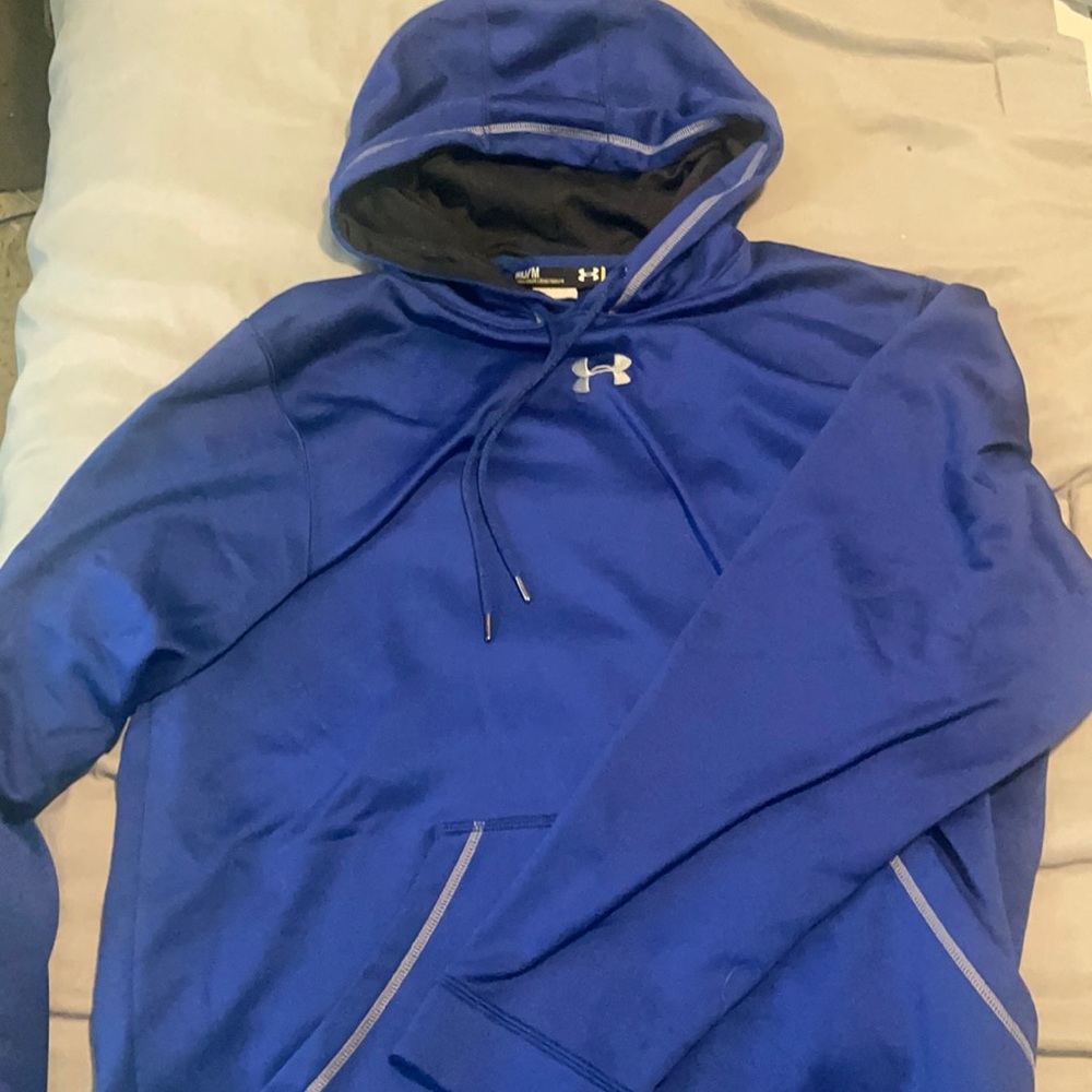 Men’s Loose fit UA Hoodie (M)